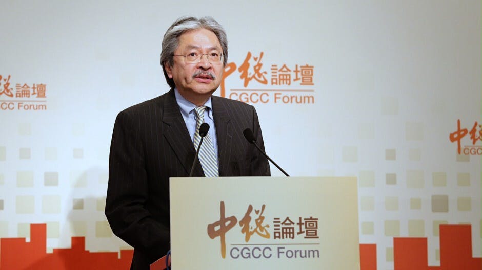 曾俊華：靈活創新 努力自強