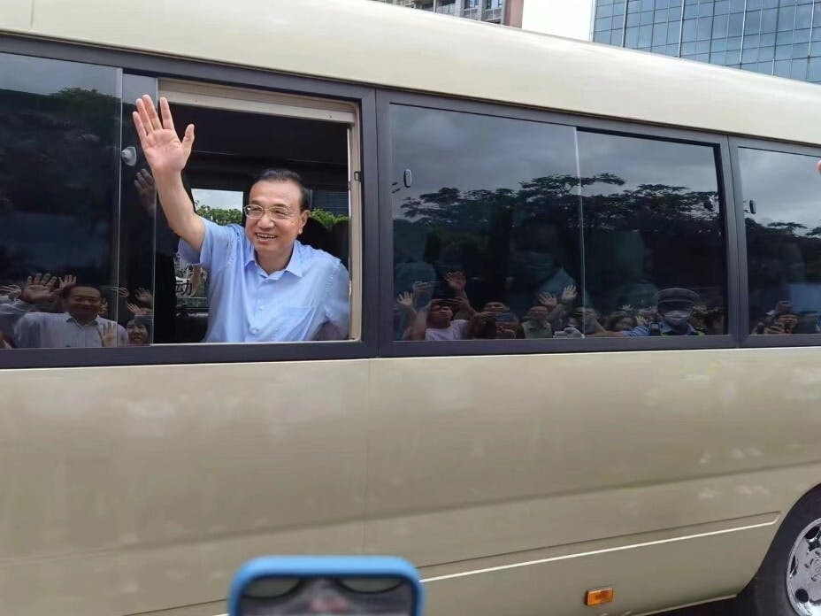 李克強強調，經濟大省需要進一步鞏固經濟恢復發展基礎，把穩增長放在更加突出位置。（亞新社）