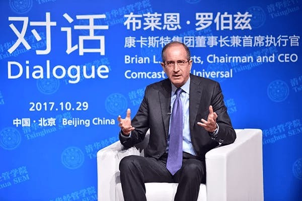 康卡斯特集團董事長兼CEO羅伯茲先生分享了在公司做最底層工作和成為CEO兩者的共通點，談到如何跨過難關、成功轉型和面對競爭。