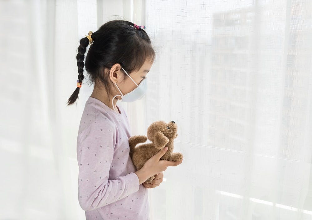 疫情是暫時的，我們與其抱怨，不如make the best of it，從生活的不便中找出樂趣來，快樂的過一天。（Shutterstock）