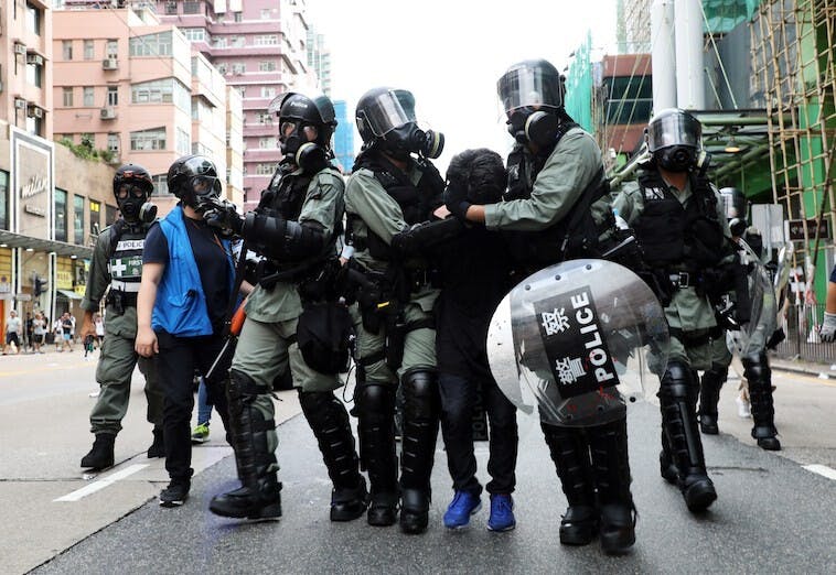 監警會處理數以百計涉及修例風波中對警方投訴的個案，其功能不能被取代。（亞新社）