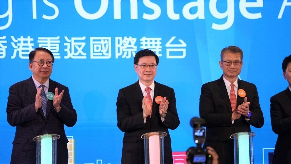 作者建議，香港需要定位為一個「戰略城市」。（亞新社）