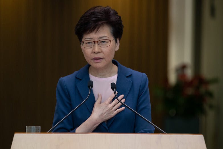 林鄭認為她提供的回應可行，希望社會放下爭議，回復平靜，給機會政府改善現狀，避免日後出現大型抗爭。（亞新社）