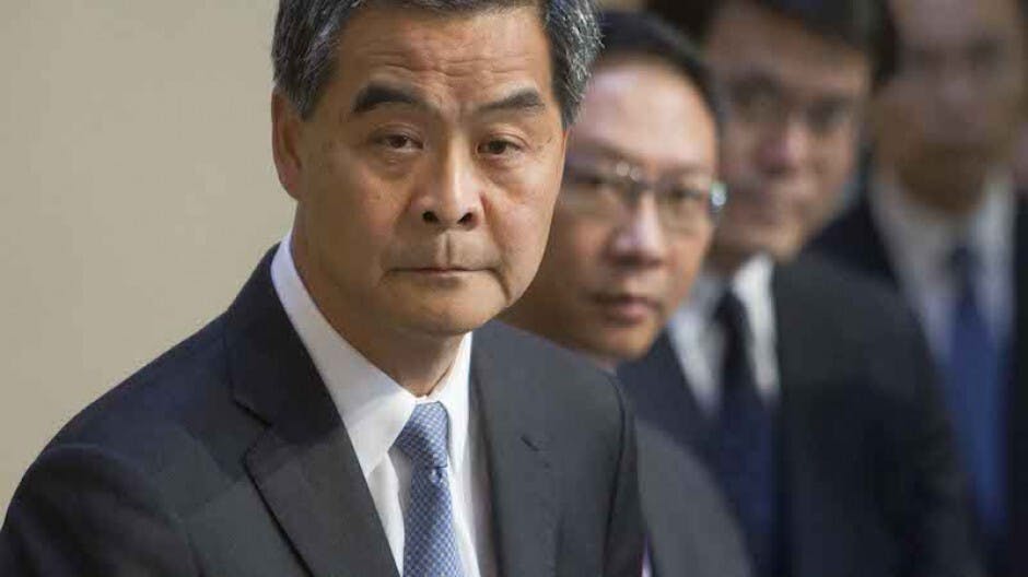 冷血炒人劍指三方 為求連任必多動作