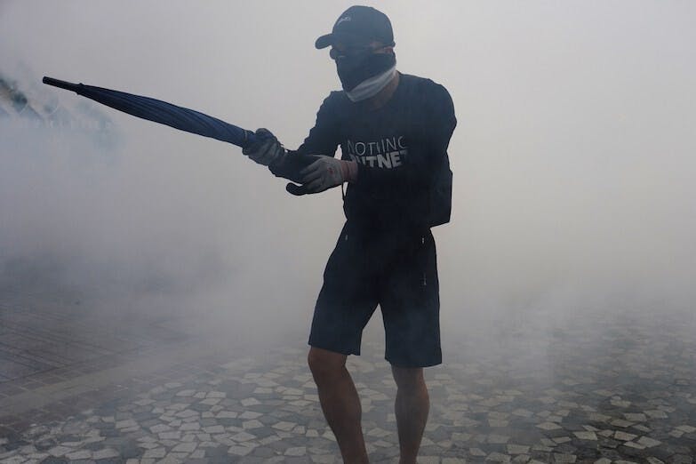 暴力事件在選舉日不大可能「遍地開花」，而很可能在少數目標地區爆發。（亞新社）