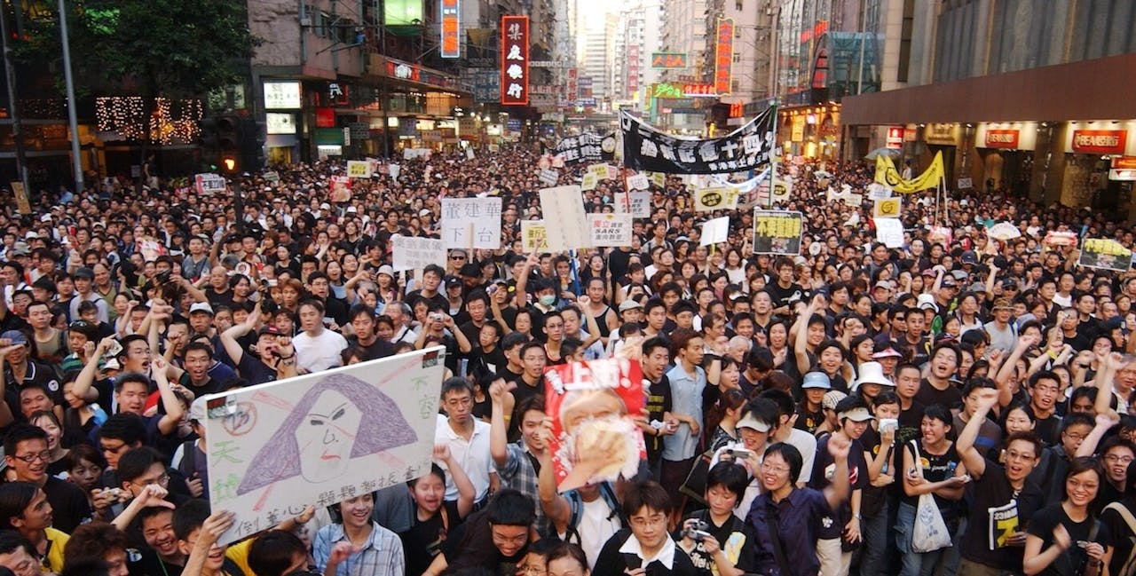 劉銳紹認為，中央政府有心魔，一直覺得香港有外國勢力，認為2003年遊行有外國勢力背景，甚至說出席遊行有100元。（亞新社）