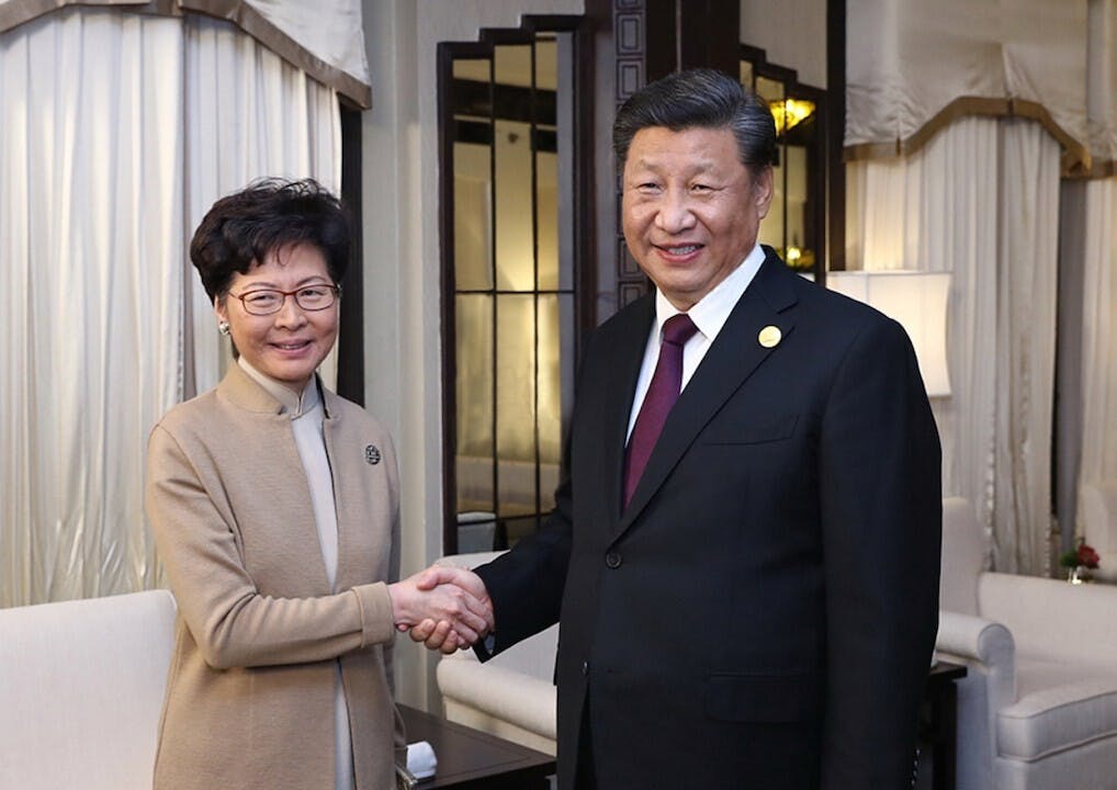 目前對於特首向中央政府一年一度的述職有制度性安排，但北京要向特首傳達「中央精神」則沒有機制。（亞新社）