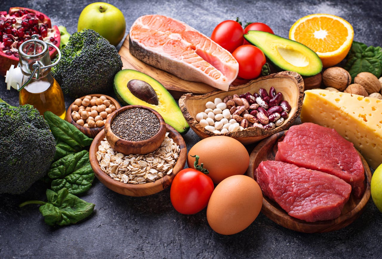 從食物攝取的營養要均衡，方能保持身體健康。（Shutterstock）