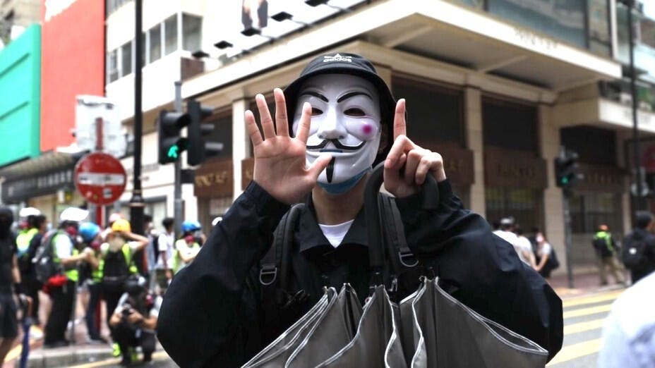 從北京公布立「港版國安法」，到特朗普宣布制裁香港，接踵而來的壞消息，香港人並沒有出現恐慌。（亞新社）