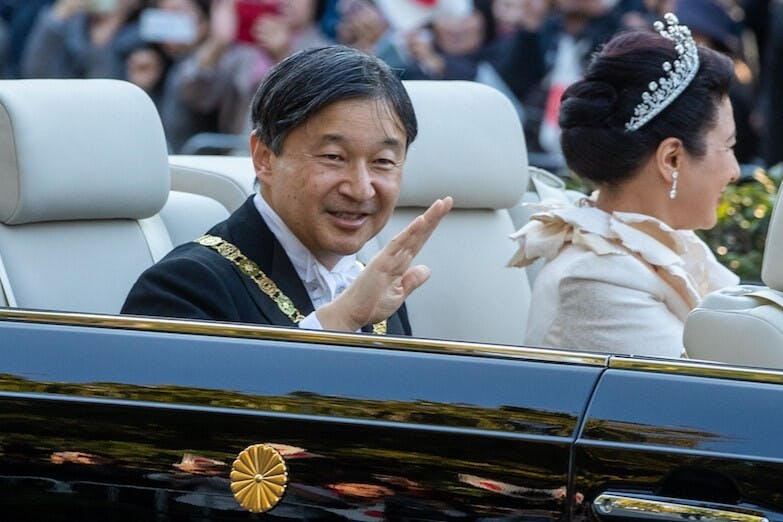 取消事小，意頭事大，天意多番阻礙，日本天皇之慶典對日本令和之國運是凶是吉，大家拭目以待。 （亞新社）