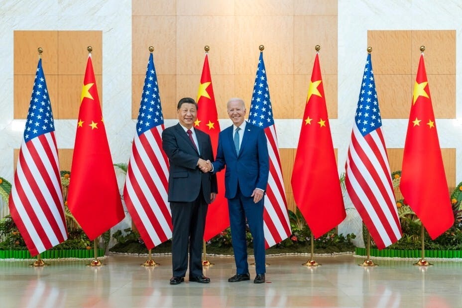 許多人譴責美國的卑劣手段，若從兵家智慧看，這是必然的現象。（亞新社）