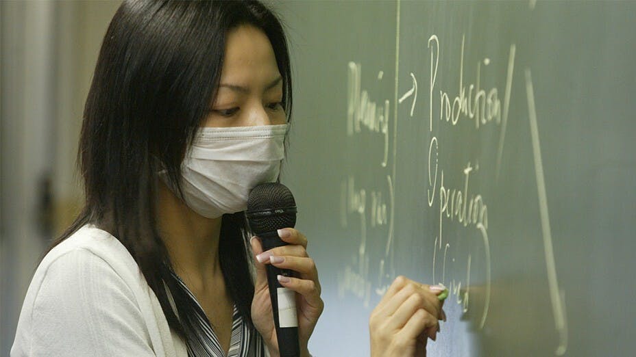 香港、中國以至世界各地政府對教師專業的期望也屬一致，因教師乃是立教之本，興教之源。（亞新社）