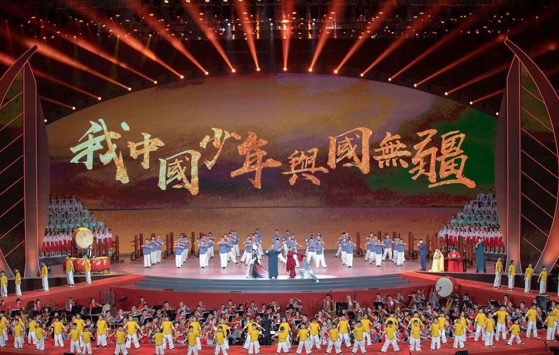 香港每次結構轉變都會淘汰一大批人，今次可能便是港青中的廢青了。（亞新社）