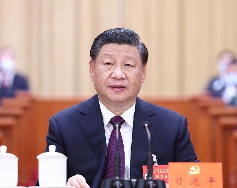 內地出現反封控示威，隨後當局突然結束清零政策並倉卒解封，其表現令人納悶和費解。（亞新社）