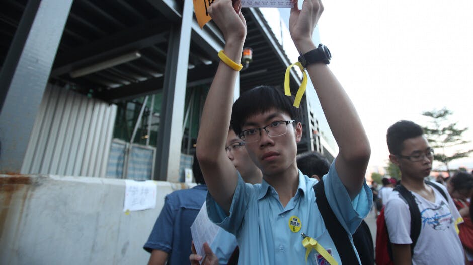 從學校教育看國教及佔中