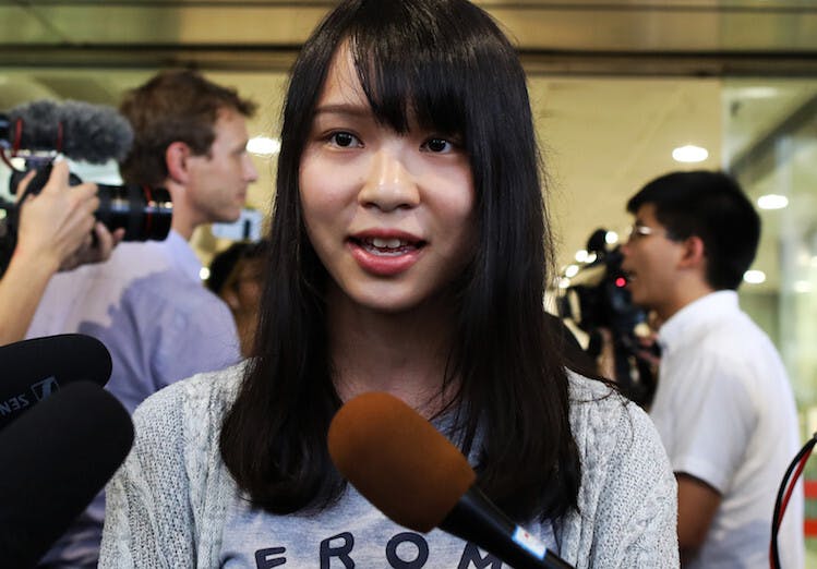除非周庭與香港眾志割席，並正式放棄任何形式的自決主張，否則她沒有絲毫機會獲批准參與未來選舉。（亞新社）