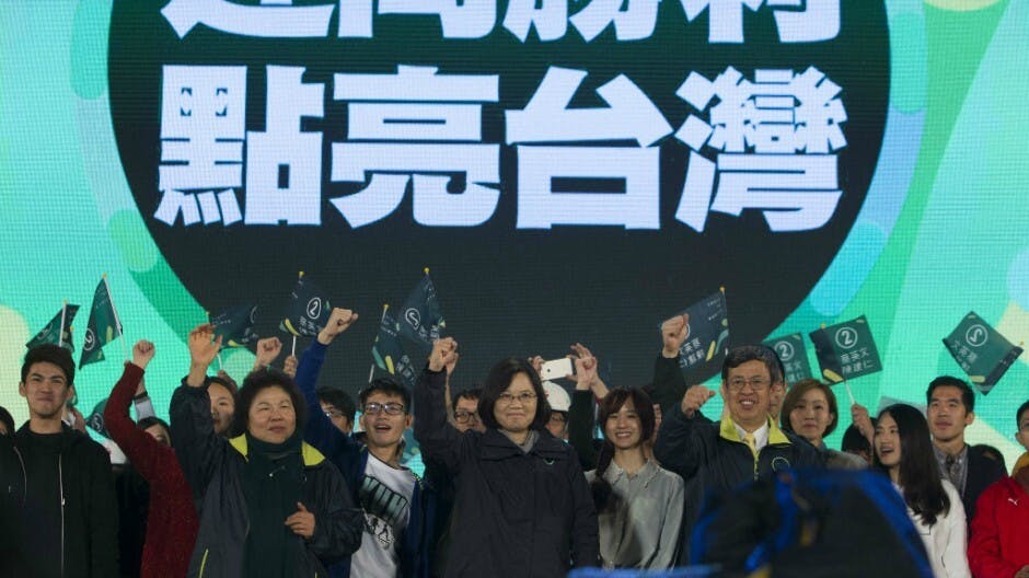 台灣國會「變天」後在政權輪替前的自覺