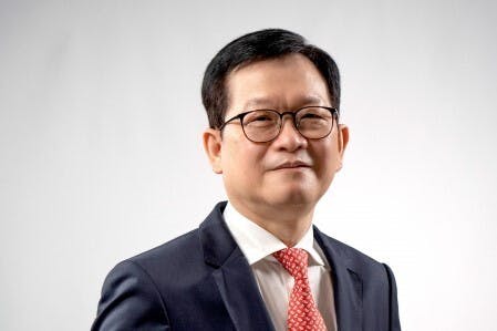 香港大學謝仕榮衛碧堅基金教授（數學）及數學系講座教授莫毅明。（香港大學提供圖片）