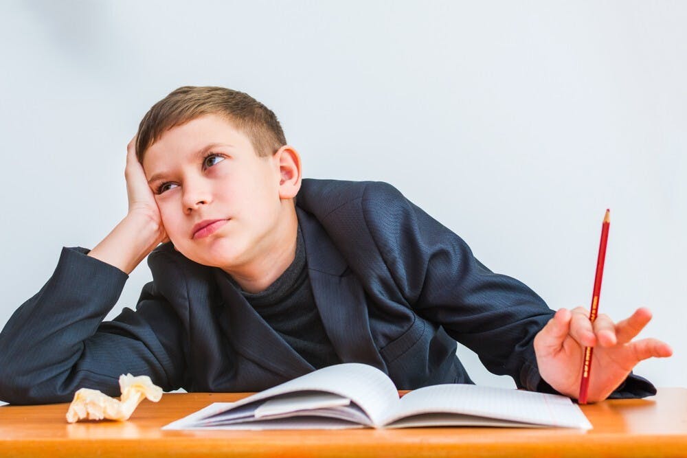 我們批評人「冇來定性」 ，就是說他不能集中精神做某事。（Shutterstock）