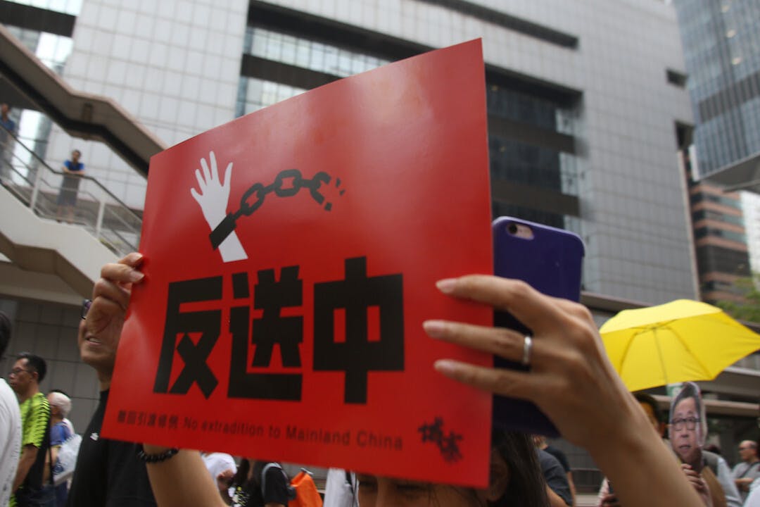 錯誤消息一經散播就算花上很大氣力都難以扭轉局面。「送中」這個易明、容易上口的口號式宣示就是一例。（亞新社）