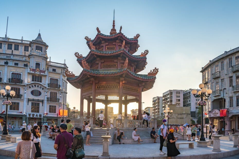 汕頭小公園坐落於老城區。是汕頭老城的地標建築。（Shutterstock）