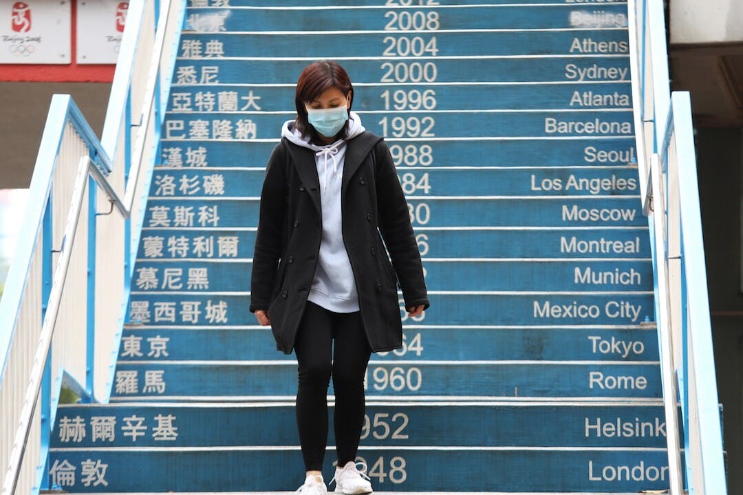 要救個人，政府只要增撥更多的資金給現有的社福系統，已可解決大部分的問題。（亞新社）