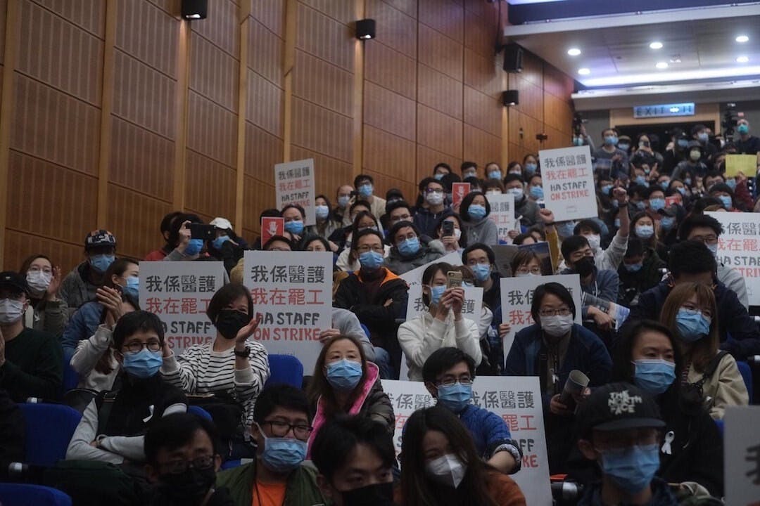 相信大家都會同意，我們不應保障不負責任的人士，而忽略盡忠職守的大部分醫務人員。（亞新社）