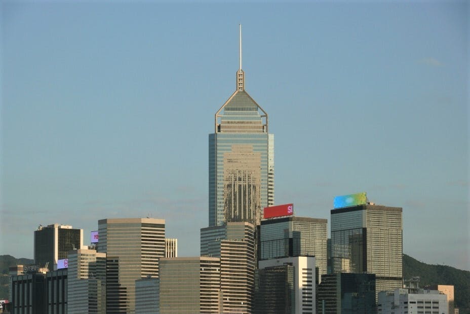 研究人員指出，了解市民接受金融科技的阻力，是推動香港普惠金融必不可少的一步。（亞新社）