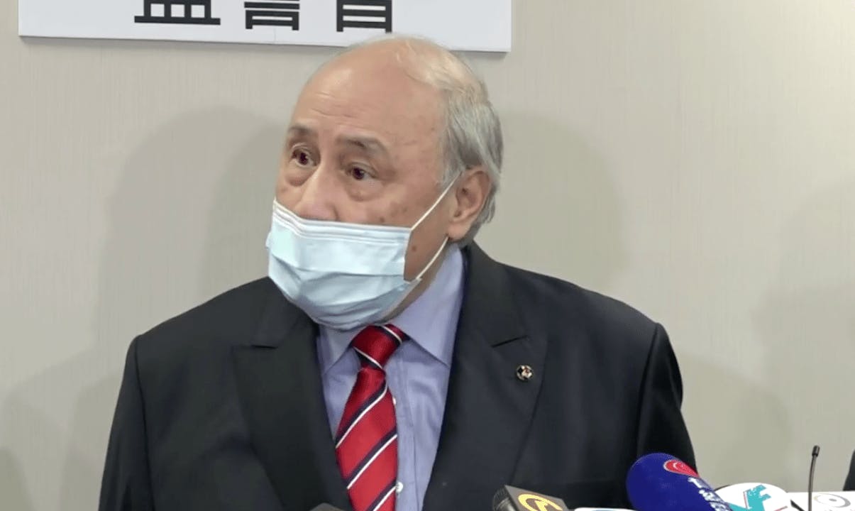 梁定邦指，法官判決時沒有提到監警會在哪方面越權，因此法律顧問建議先不要公布報告。（香港電台新聞截圖）