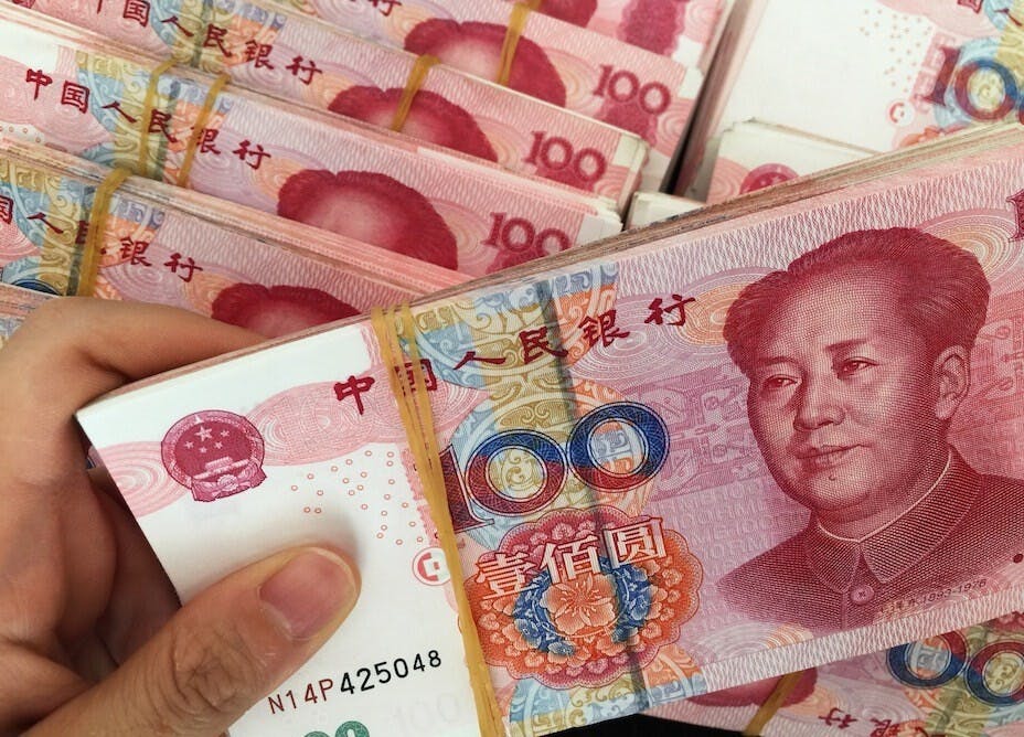 內地借貸困境，正規的金融機構之外，就是要靠民間渠道。（亞新社）