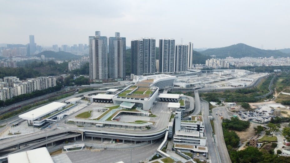 蓮塘/香園圍口岸是近年新開的口岸。（Wikimedia Commons）