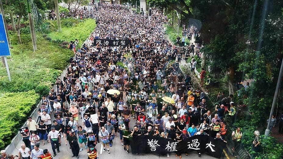 12萬人「旺角再遊行」 警失蹤無封路 120,000 March in Mongkok while Police Missing