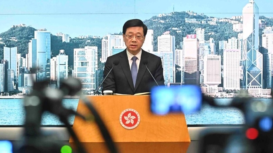 區議會改革後，直選議席減至兩成。（政府新聞處圖片）