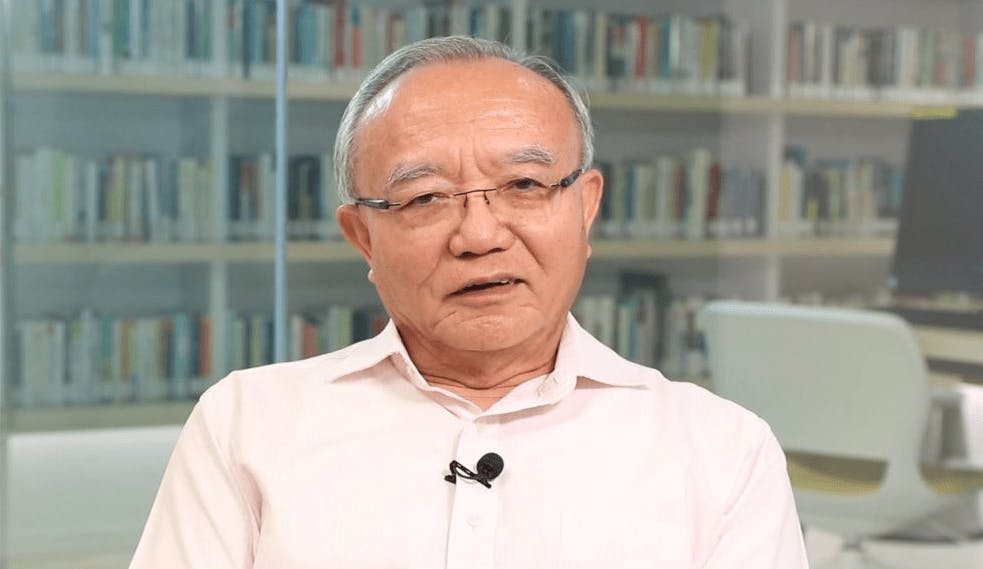 劉兆佳相信，《港區國安法》可削弱反對勢力動員群眾的工具，包括禁制各種針對中國共產黨、中央或特區政府的政治口號。