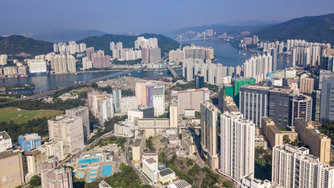 買家入市意欲下降是不難理解的，他們擔心中美關係進一步惡化，覺得這個時候入市的風險很大，所以寧願謹慎一些。（Shutterstock）