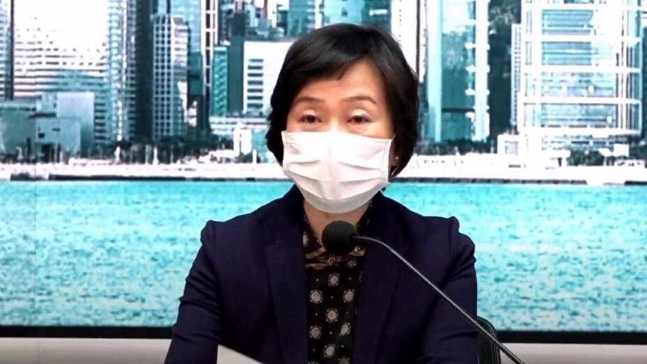 蔡若蓮表示，打算經措施到內地升學的本港學生，可於本周五（8月26日）或之前填妥電子表格，以便政府及早作出安排。（政府新聞處直播截圖）