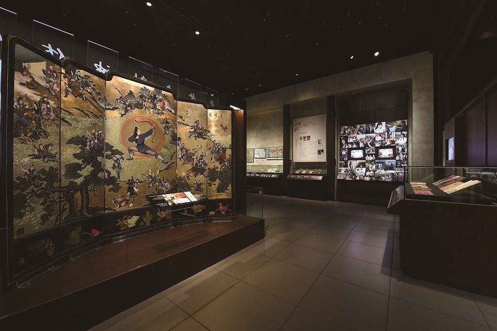 香港文化博物館內的金庸館內常設展品300多件，當年筆者也提供了多件。（香港文化博物館圖片）