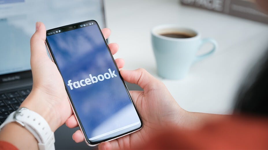 我把圖放上Facebook，純是無聊，誰不知Facebook對這種貼文情有獨鍾。（Shutterstock）