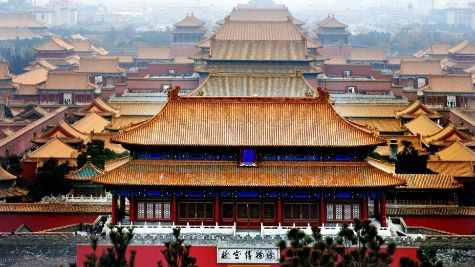 放眼全球，哪個政治制度是對是錯，莫衷一是。（Shutterstock）