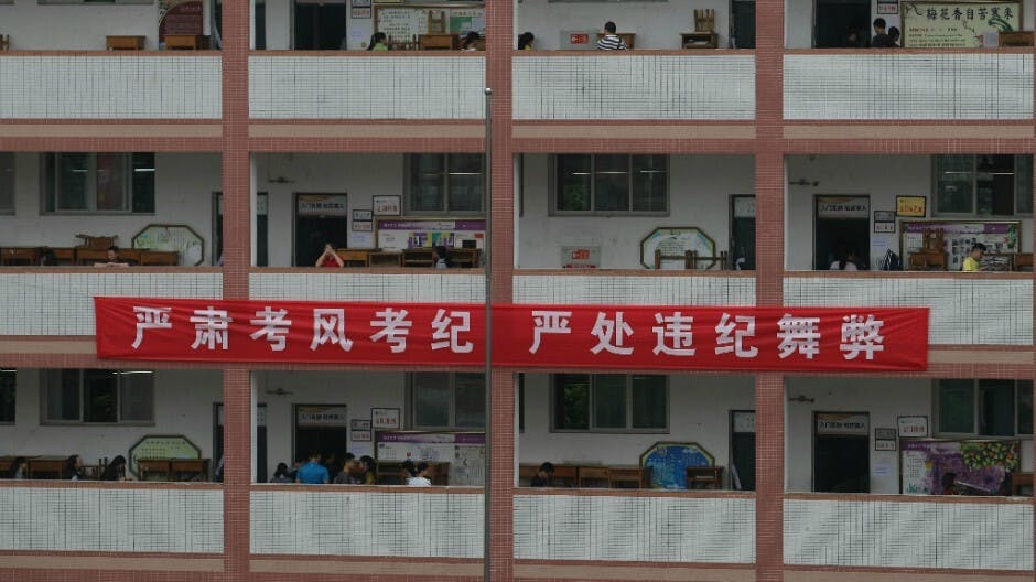 李鎮西:現在教育太喧囂太華麗