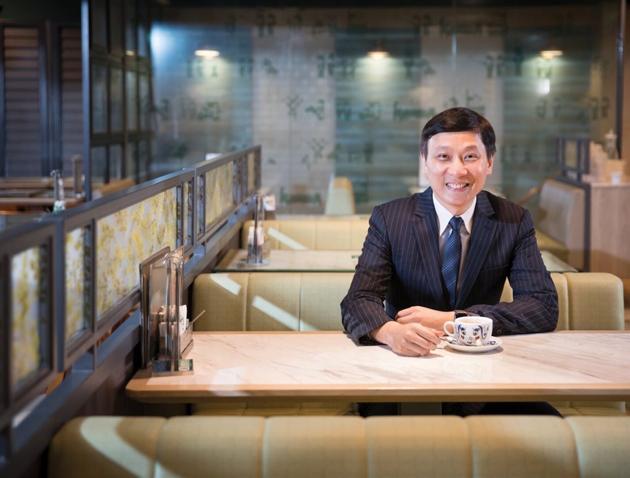 2012年，楊東協助翠華IPO，成為香港唯一公開上市的茶餐廳。