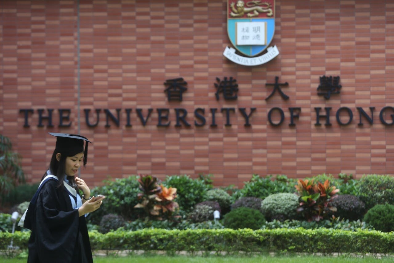 當各所大學均追逐研究型大學之名的時候，很多人都忘記了本地大學的一個重任，是本科生的教育。（亞新社）