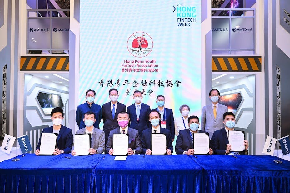 香港青年金融科技協會聯合發起人包括：香港青年會、灣區青年創業家協會、德勤中國、36Kr、斑馬星球、共享價值計劃香港、FinStep Asia、區域銀行+戰略合作聯盟等。