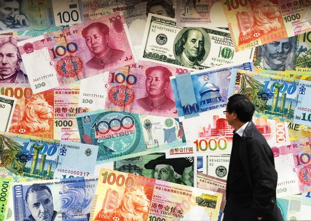 歷史上曾發生多次貨幣或金融危機，其破壞力的確不能掉以輕心。（亞新社）