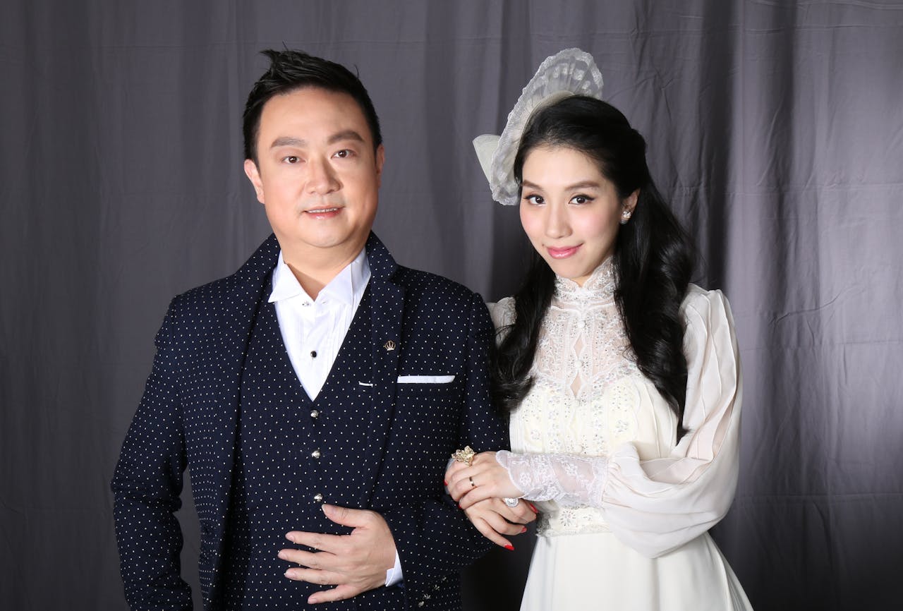 高潤鴻、謝曉瑩夫婦因粵劇而結良緣。