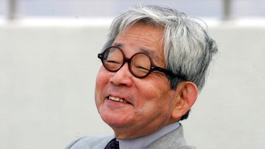 伴隨大江健三郎一同向世人告別的，是先生那少數能令全球各界均為之折服的風骨。（亞新社）