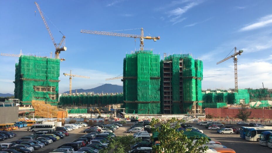 本地銀行表示，只要是自住的，有入息證明的，他們都樂於貸款。（亞新社）