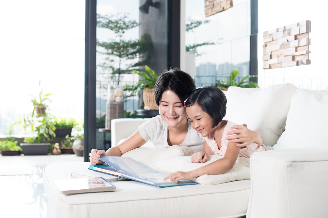 媽媽一輩子的叮嚀何止千言萬語，說不完、寫不盡、載不動。（Shutterstock）