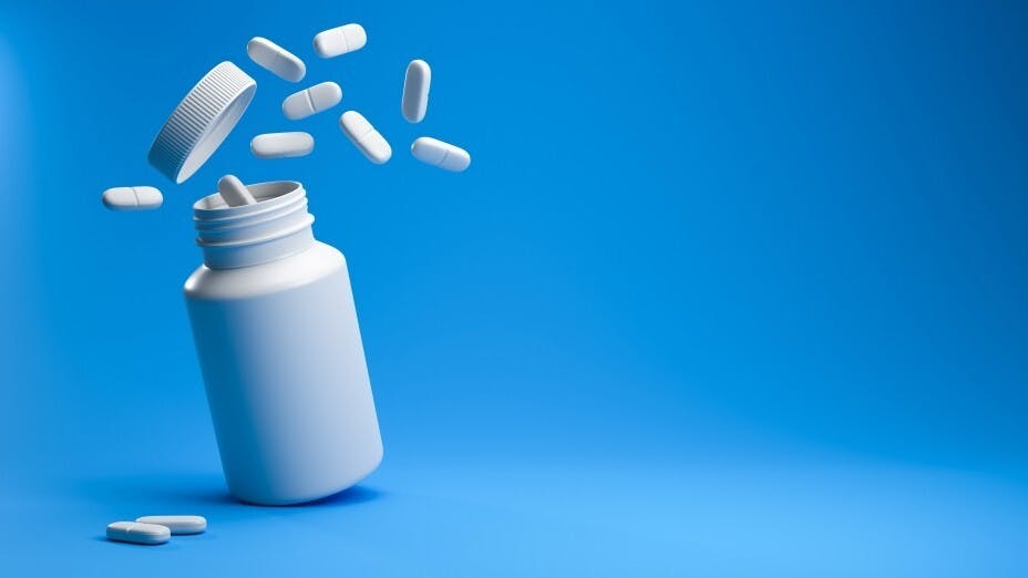 視保健品為藥物，便知道自己需要什麼。（Shutterstock）