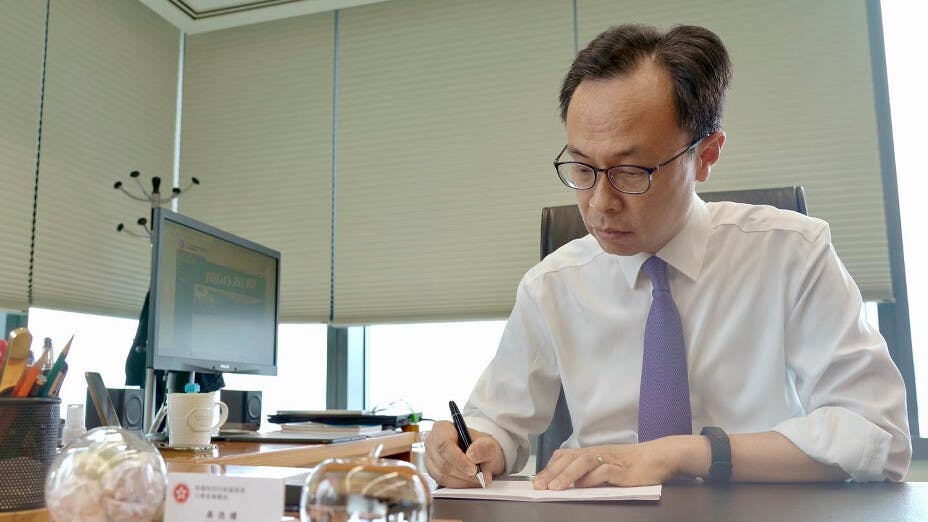 聶德權表示，公務員事務局會繼續與相關政策局商討，落實以專職專責的專員職位以推動政策發展的工作。（聶德權Facebook圖片）